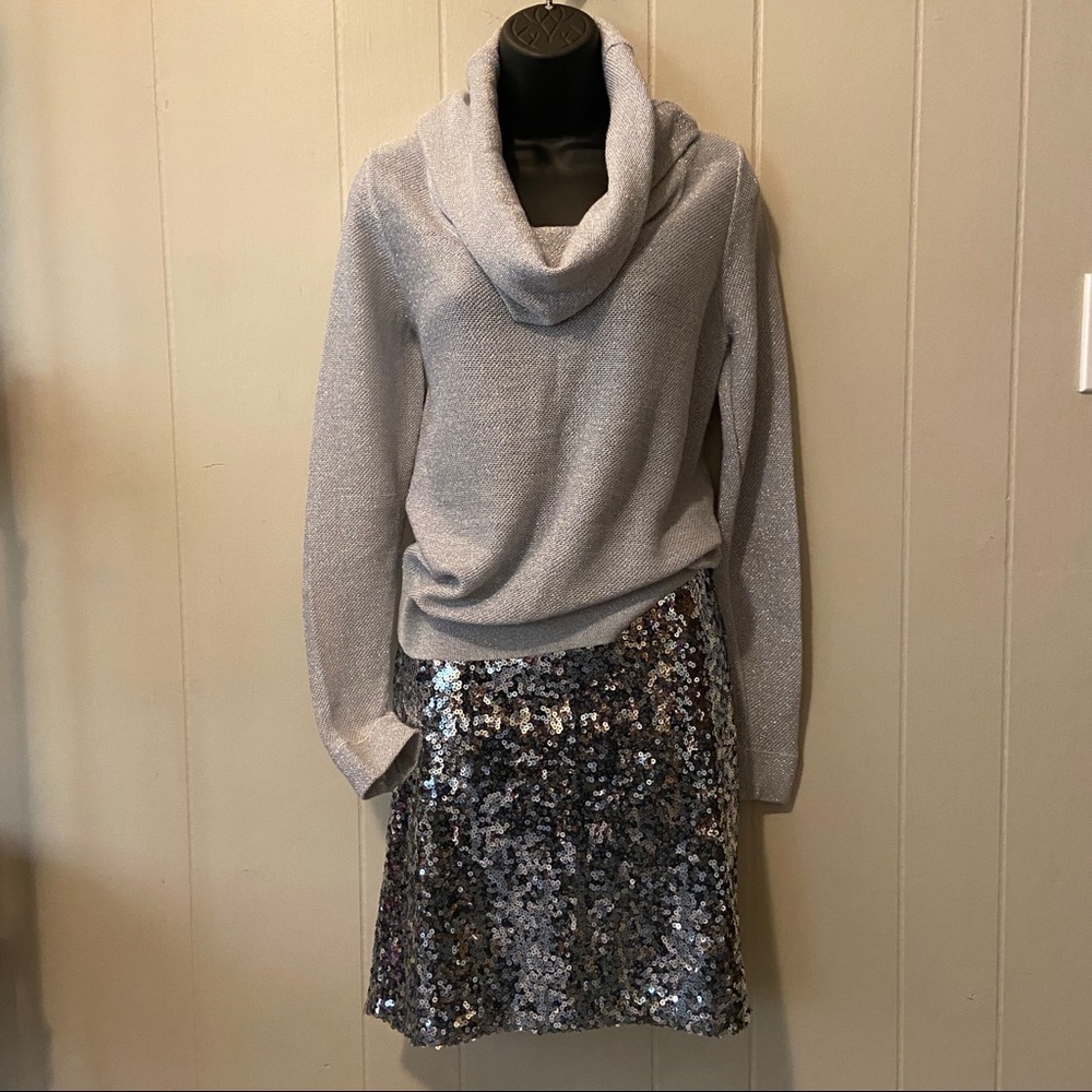 NWT Party Perfect Sequin Skirt from White House Black Market sz 6